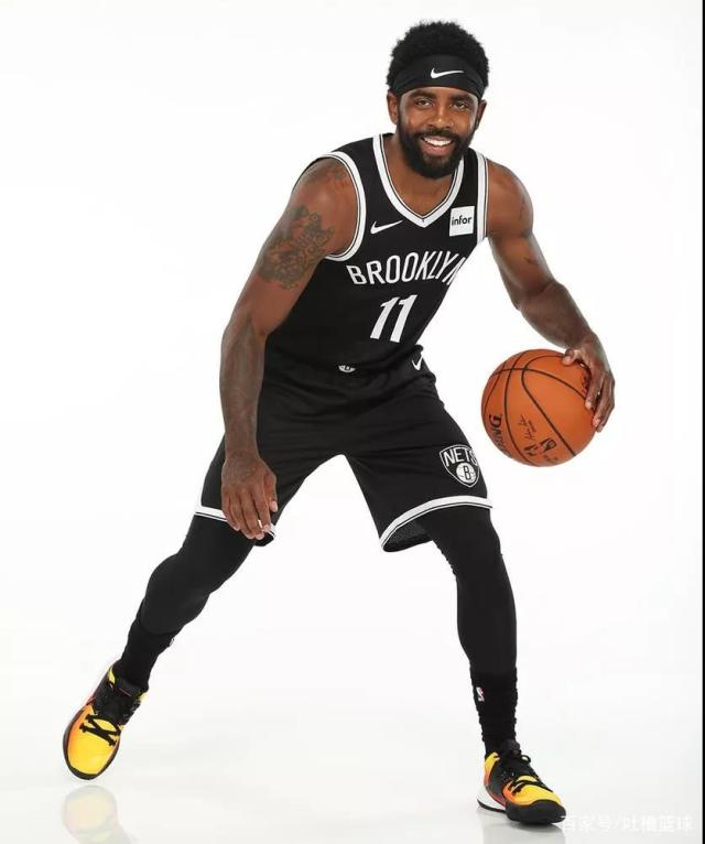 松走出国门 松走出国门