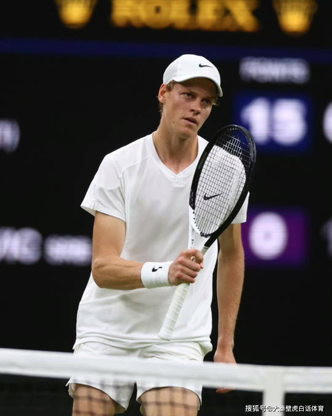 头部踢的核 头部踢的核