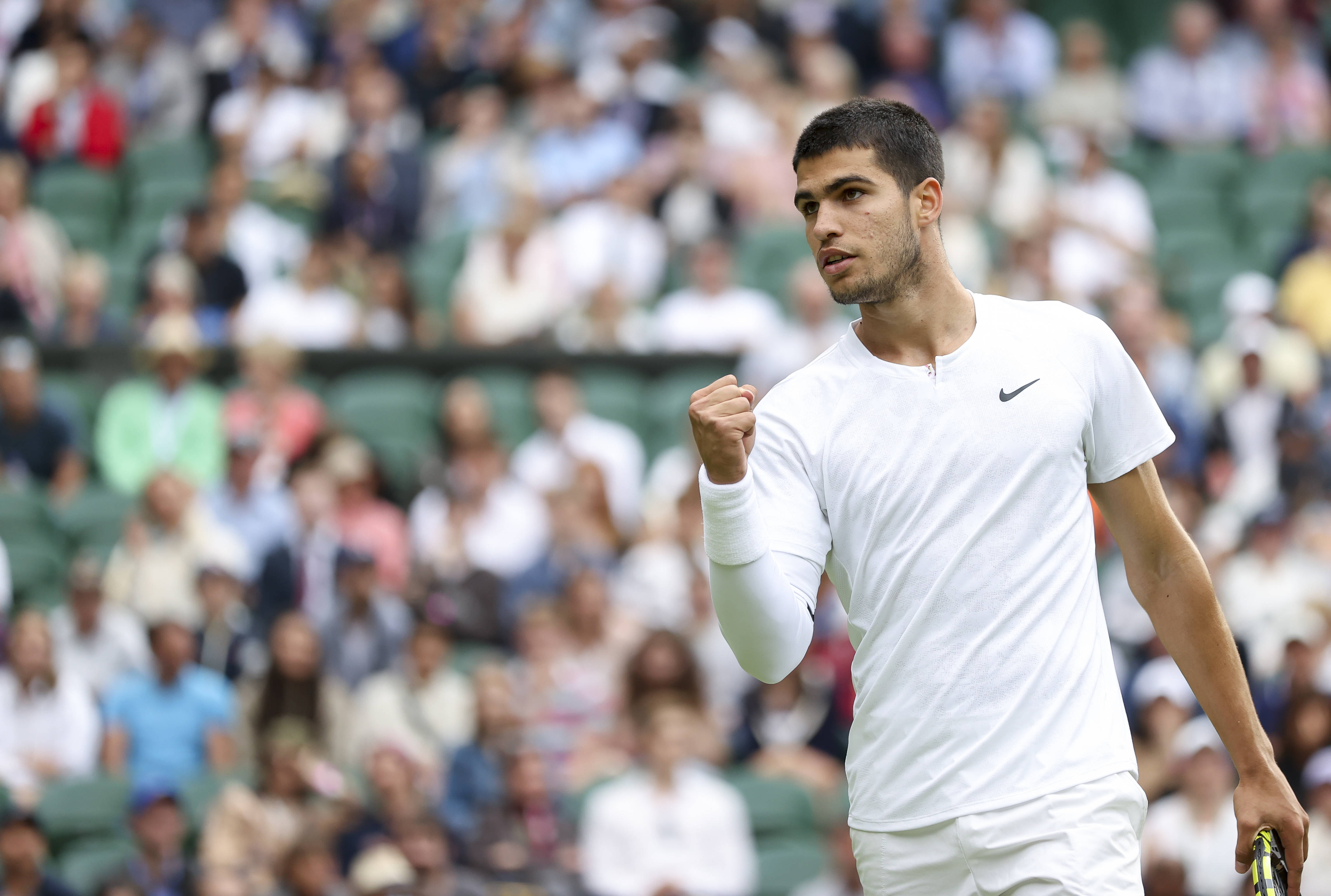 际舞台上闪 际舞台上闪