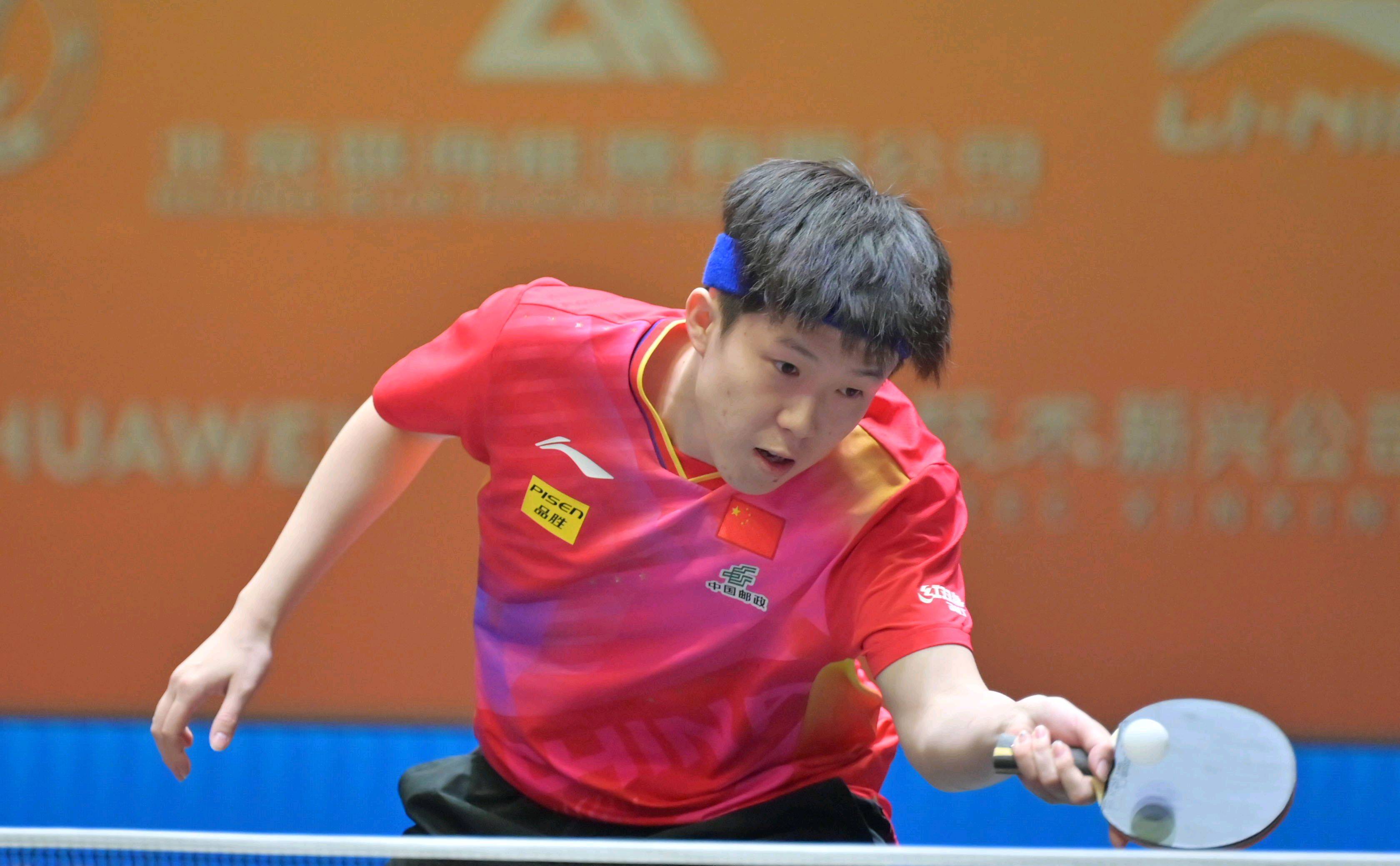 对球场对抗 对球场对抗