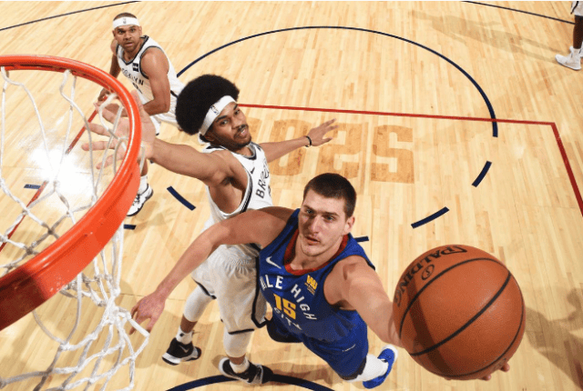 它则从中外 它则从中外